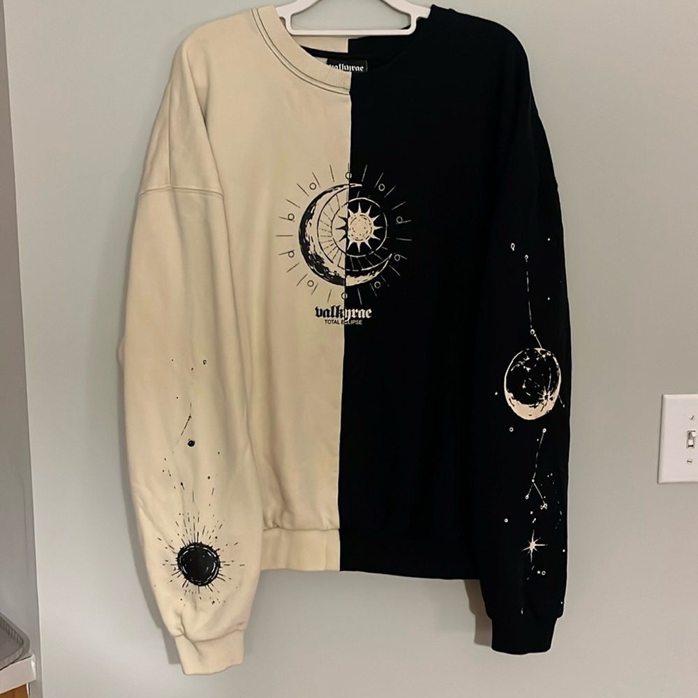 Valkyrae Limited Edition Total Eclipse Sweatshirt Pullover